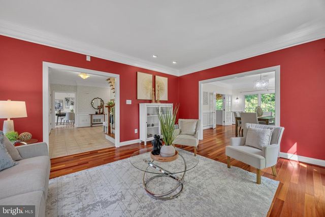 1135 GOLDFINCH LN, Millersville, MD 21108