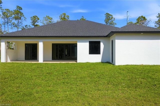 1514 47th AVE NE, Naples, FL 34120