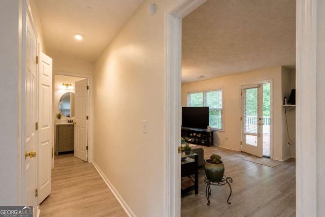 990 Omaha Drive, Norcross, GA 30093
