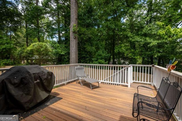 990 Omaha Drive, Norcross, GA 30093