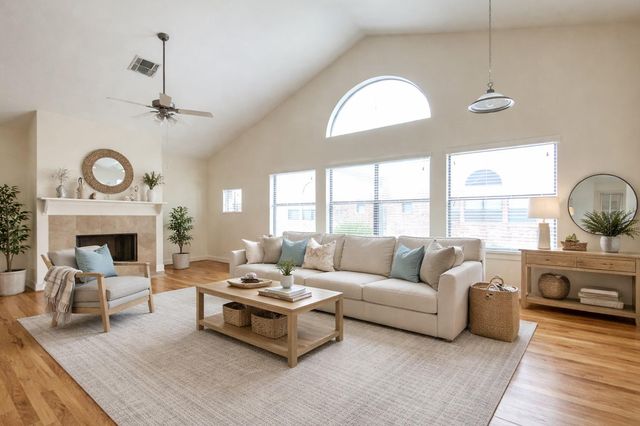 3716 Main Plaza Drive, Houston, TX 77025