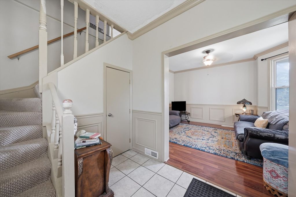 6623 31st Street, Berwyn, IL 60402 — photo 4