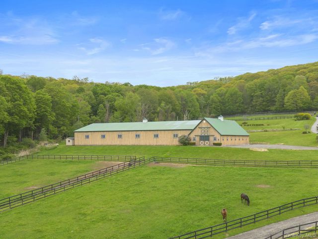 5 McCarthy Road, Holmes, NY 12531