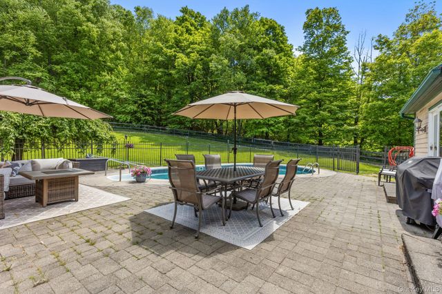 5 McCarthy Road, Holmes, NY 12531