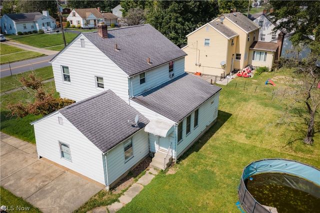 2835 S Schenley Avenue, Youngstown, OH 44511