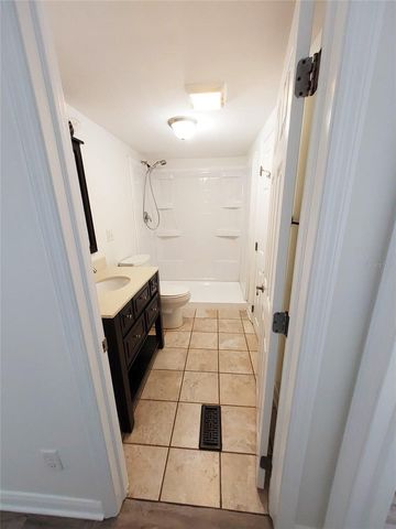 302 52ND AVENUE TERRACE E, Bradenton, FL 34203