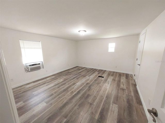 302 52ND AVENUE TERRACE E, Bradenton, FL 34203