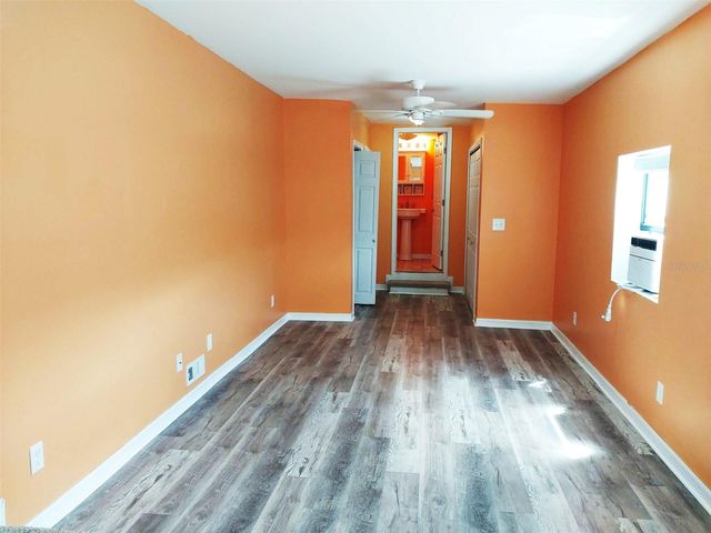 302 52ND AVENUE TERRACE E, Bradenton, FL 34203