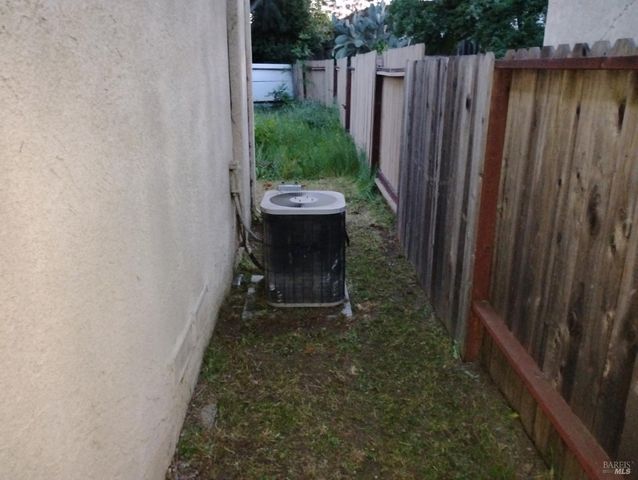 883 Inverness Ct, Fairfield, CA 94533