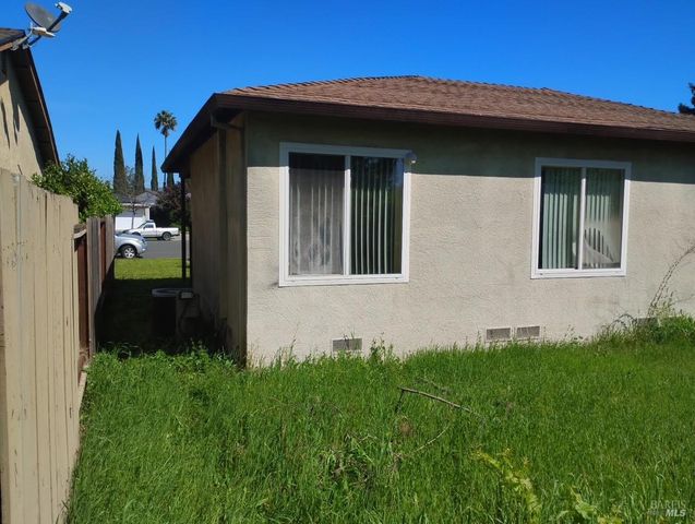 883 Inverness Ct, Fairfield, CA 94533