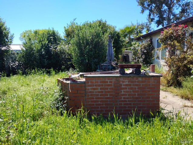 883 Inverness Ct, Fairfield, CA 94533