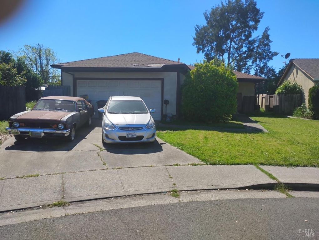 883 Inverness Ct, Fairfield, CA 94533