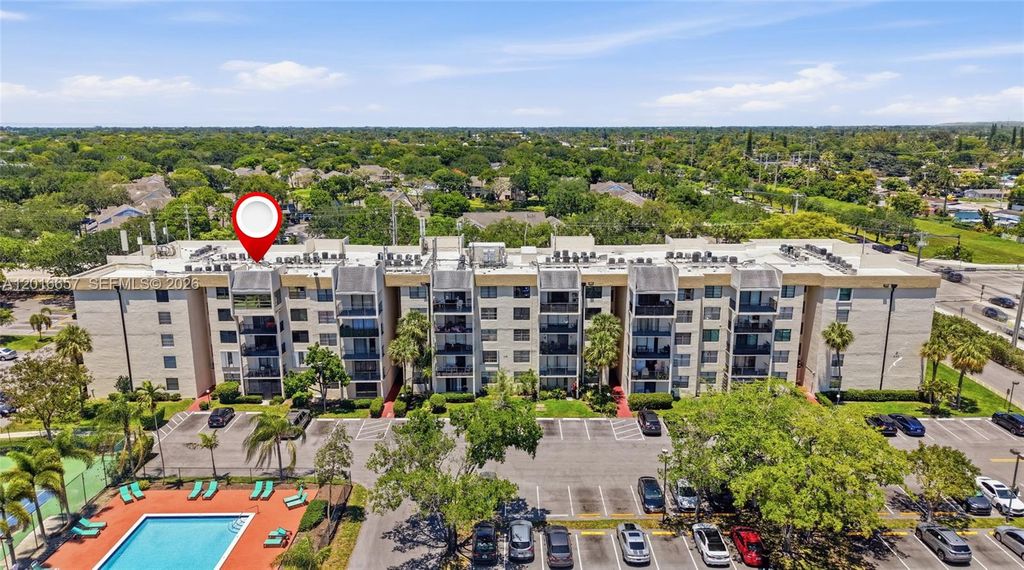 6195 Rock Island Rd 511, Tamarac, FL 33319