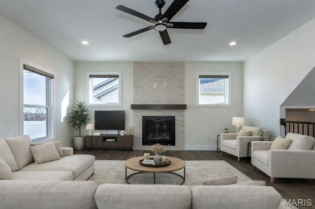 652 Tea Olive Way, O'fallon, IL 62269