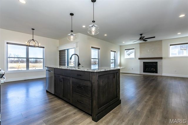 652 Tea Olive Way, O'fallon, IL 62269