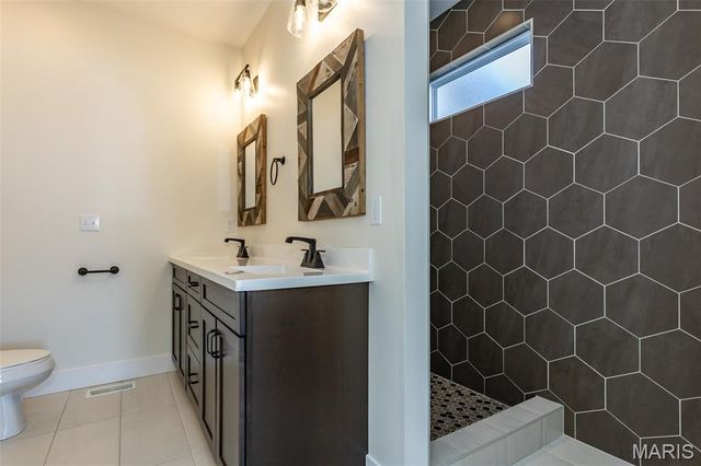 652 Tea Olive Way, O'fallon, IL 62269