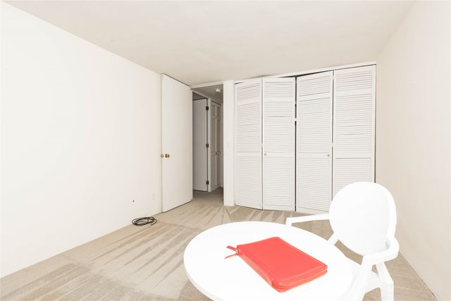 3663 Grand Avenue 808, Des Moines, IA 50312