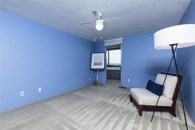 3663 Grand Avenue 808, Des Moines, IA 50312