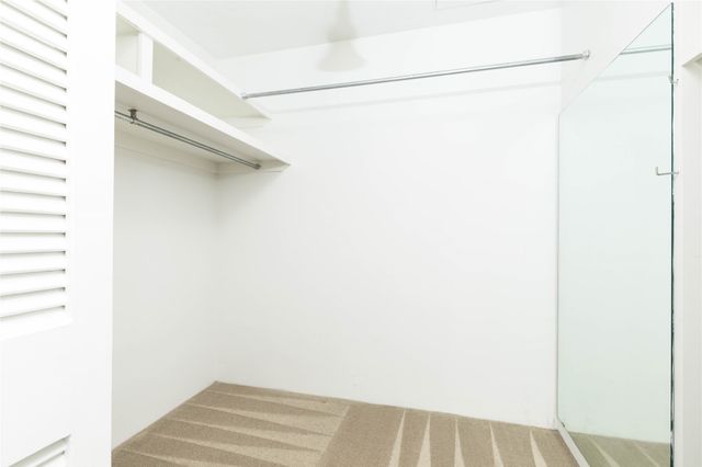 3663 Grand Avenue 808, Des Moines, IA 50312