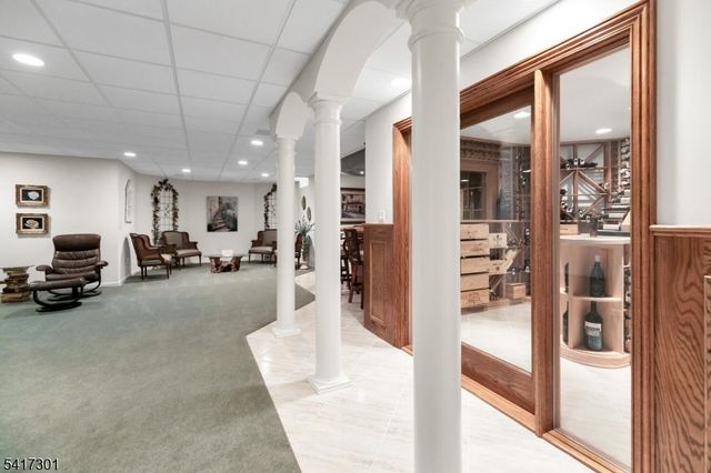 24 Benedict Cres, Bernards Twp., NJ 07920