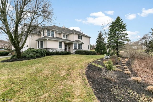 24 Benedict Cres, Bernards Twp., NJ 07920