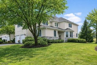 24 Benedict Cres, Bernards Twp., NJ 07920