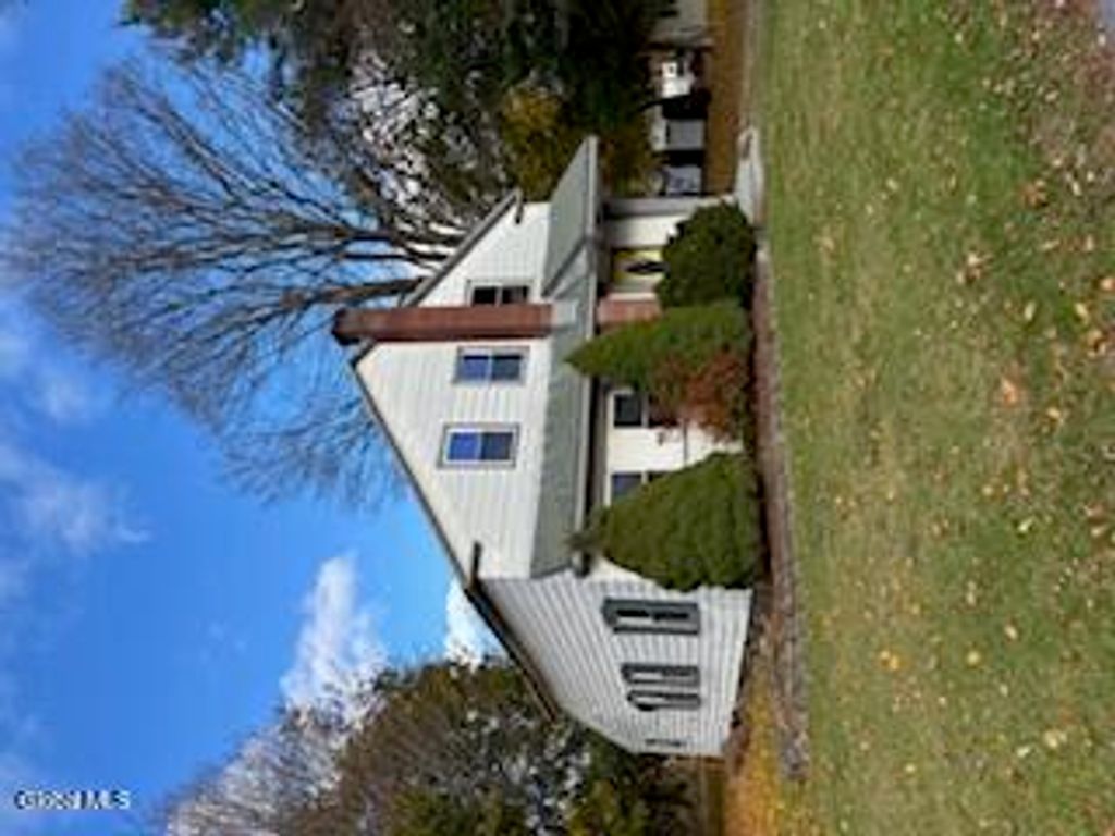 136 Fair Street, Schoharie, NY 12157