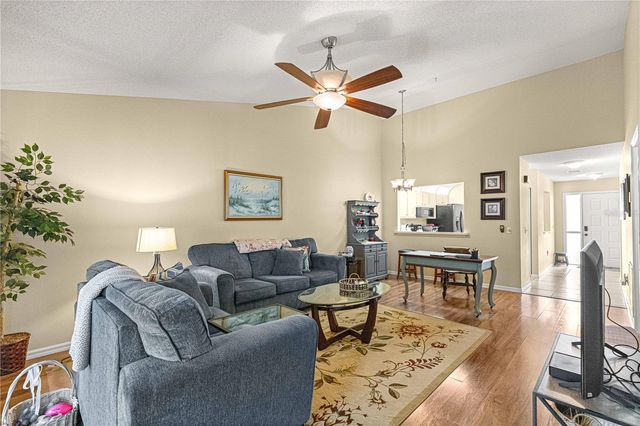 2409 SE 18TH CIRCLE, Ocala, FL 34471