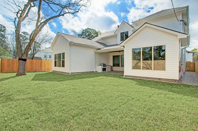 1514 Chantilly Lane, Houston, TX 77018