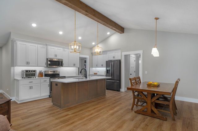 385 Plumtree Drive, Ozark, MO 65721