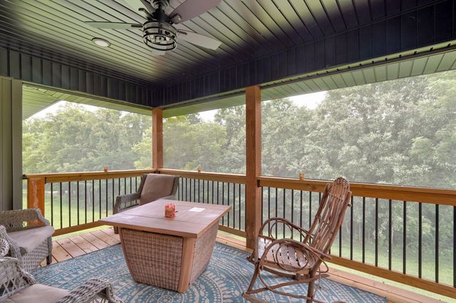 385 Plumtree Drive, Ozark, MO 65721