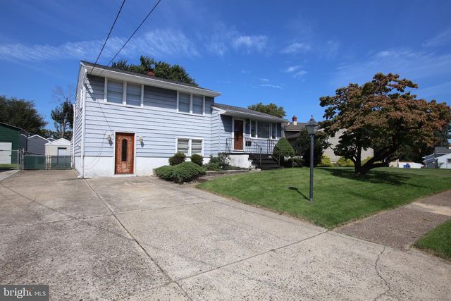 309 SPRUCE, Gloucester City, NJ 08030