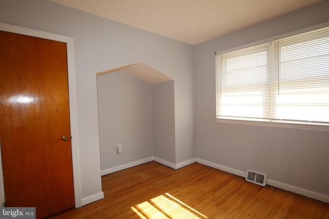 309 SPRUCE, Gloucester City, NJ 08030