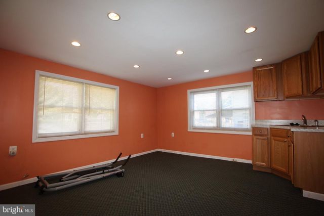 309 SPRUCE, Gloucester City, NJ 08030