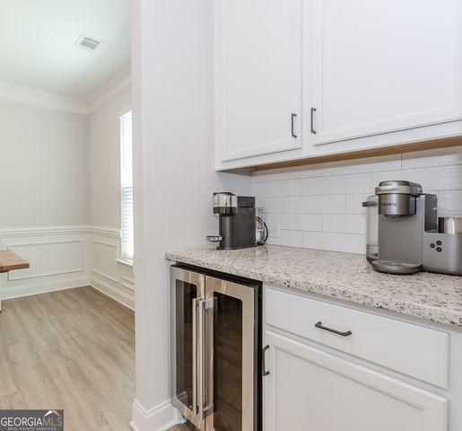 6829 Benjamin Drive, Flowery Branch, GA 30542