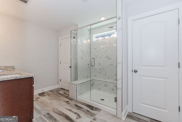 6829 Benjamin Drive, Flowery Branch, GA 30542
