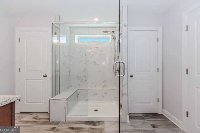 6829 Benjamin Drive, Flowery Branch, GA 30542