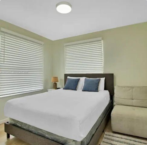 1031 SW 3rd Street 1031, Hallandale Beach, FL 33009