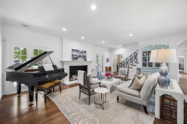 6457 Glendora Avenue, Dallas, TX 75230