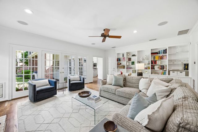 6457 Glendora Avenue, Dallas, TX 75230