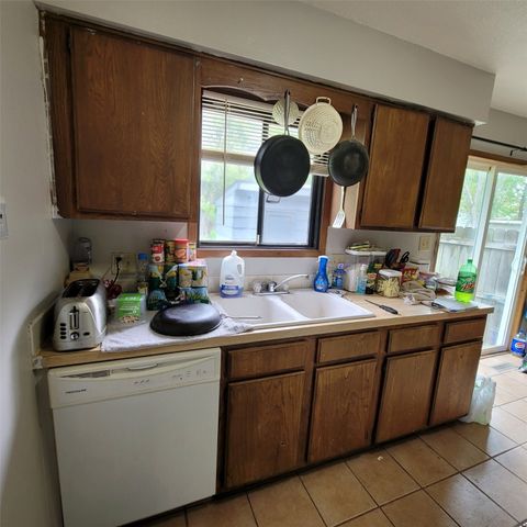 1850 King Avenue, Des Moines, IA 50320