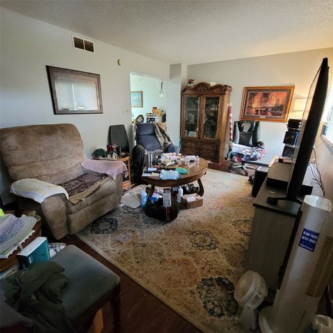 1850 King Avenue, Des Moines, IA 50320