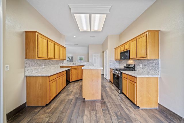 7530 Alderly Drive, Spring, TX 77389