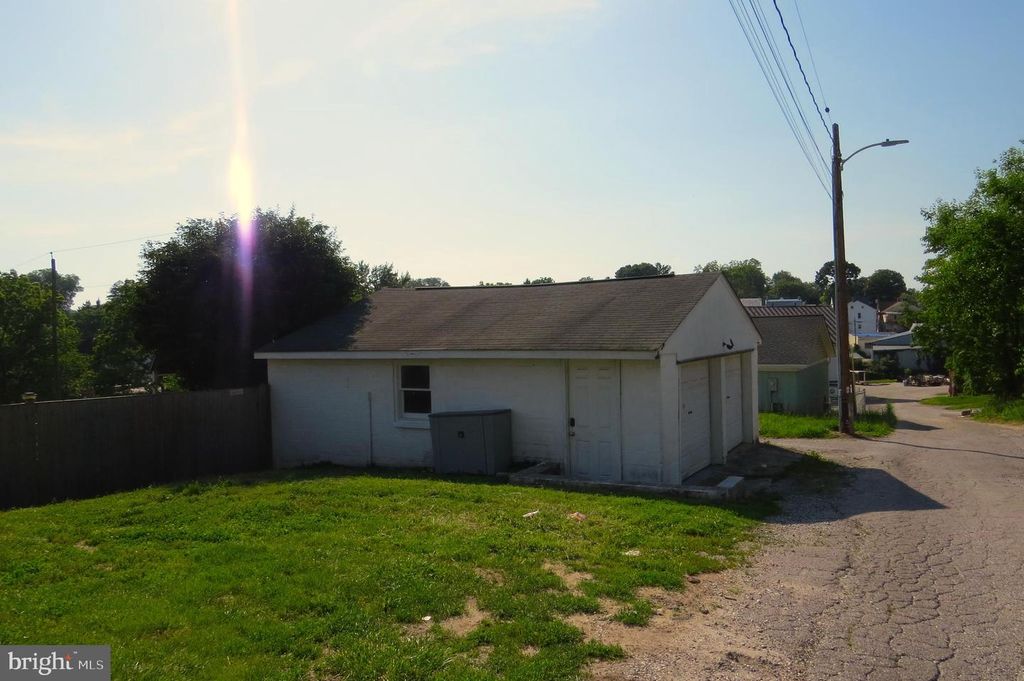 56 MADISON ST, Westminster, MD 21157