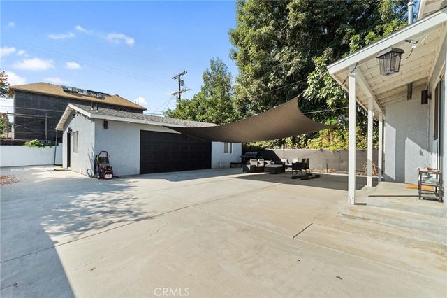 7235 Yarmouth, Reseda, CA 91335