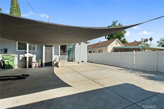 7235 Yarmouth, Reseda, CA 91335