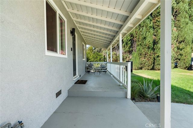 7235 Yarmouth, Reseda, CA 91335