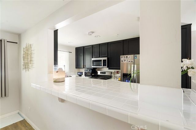 7235 Yarmouth, Reseda, CA 91335