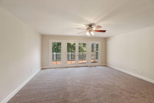 10009 Country Oak Ct, Oakdale, CA 95361