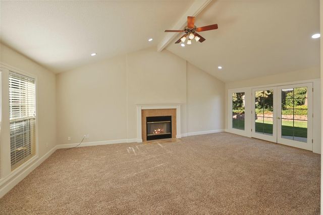 10009 Country Oak Ct, Oakdale, CA 95361